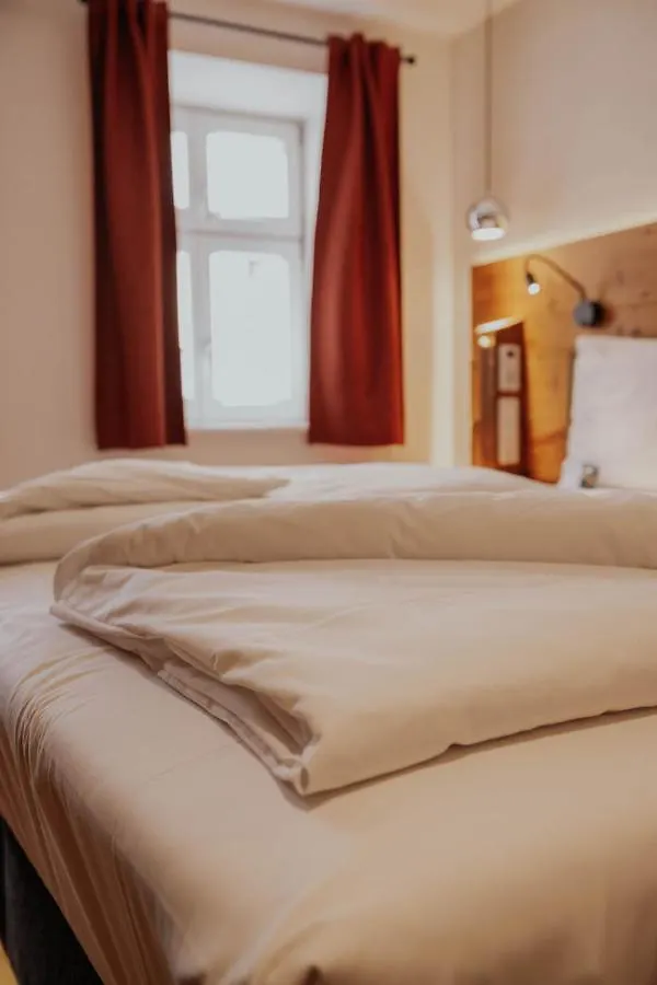 Altstadtmittehotel Sonne Dinkelsbühl Γερμανία